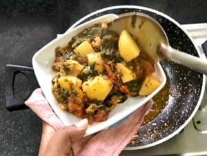 aloo palak is ready to serve